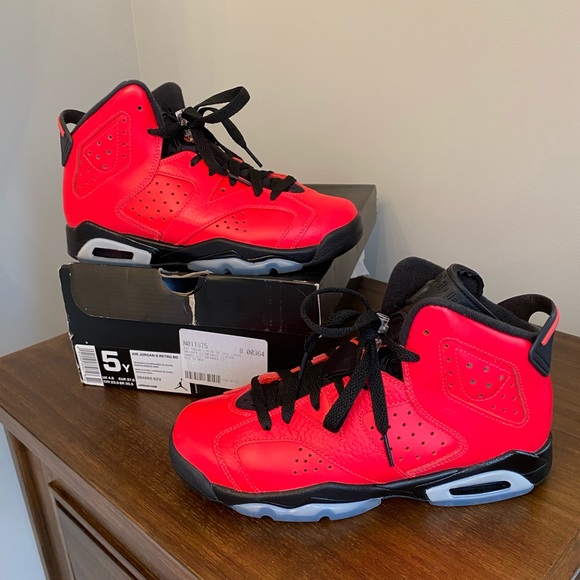 Nike Air Jordan 6 Retro BG (GS) “Infrared 23” - Picture 2 of 8